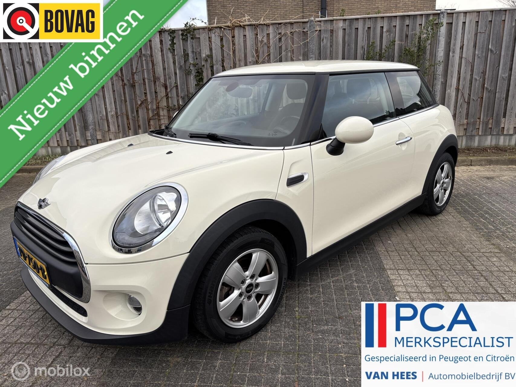 Mini Mini 1.2 One Automaat Pepper Business blue tooth, Stof, Gebruikt, 4 stoelen, 1198 cc