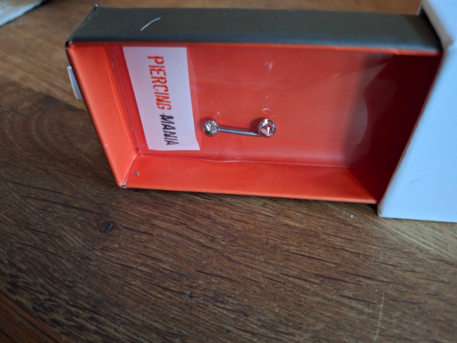 Nieuw nooit uit doos geweest. Een christina piercing, Ophalen of Verzenden, Nieuw, Staal, Overige typen