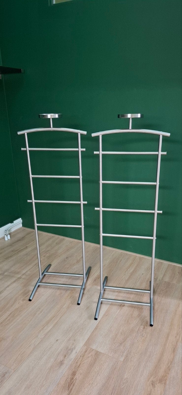 2 rvs dressboys / kledingrekken Ikea Grundtal, Ophalen, Zo goed als nieuw