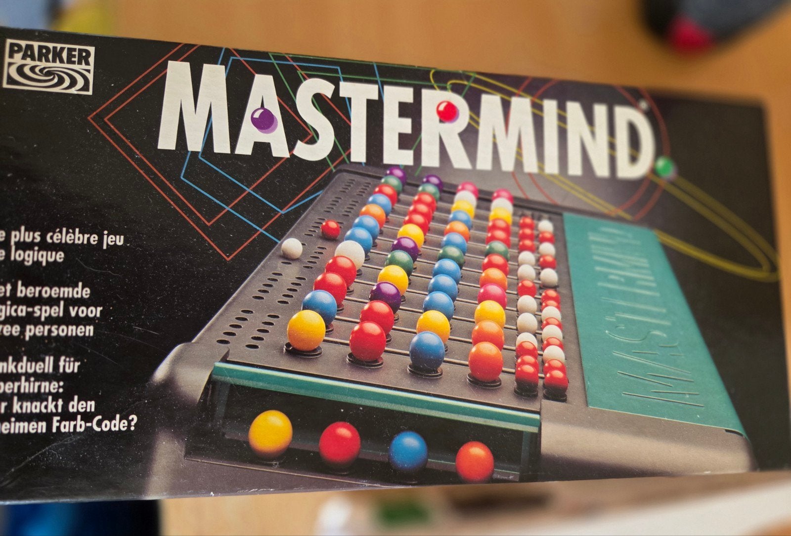 Mastermind bordspel met kleurrijke pionnen, Ophalen, Gebruikt