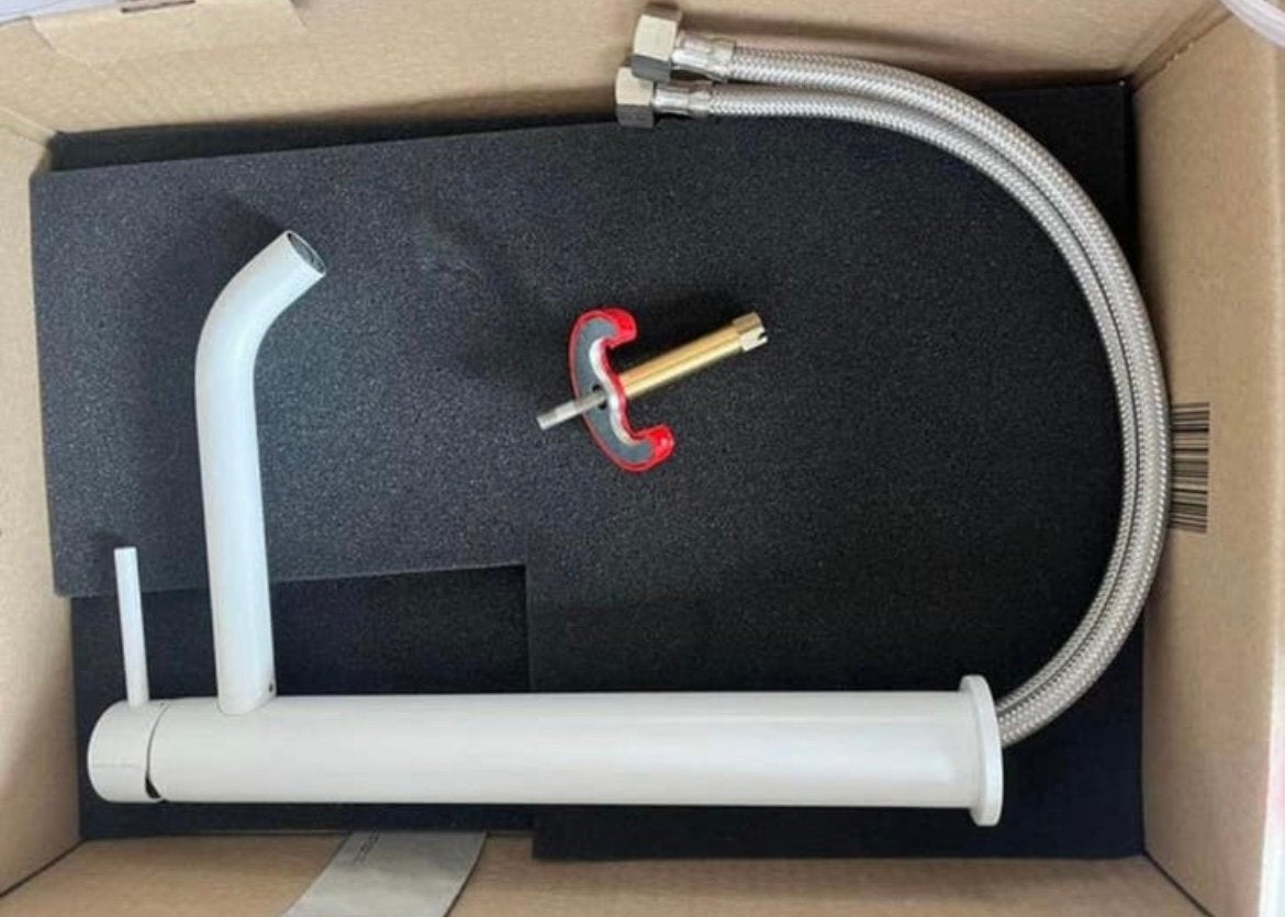 2 nieuwe kranen, Doe-het-zelf en Verbouw, Sanitair, Ophalen, Nieuw, Kraan