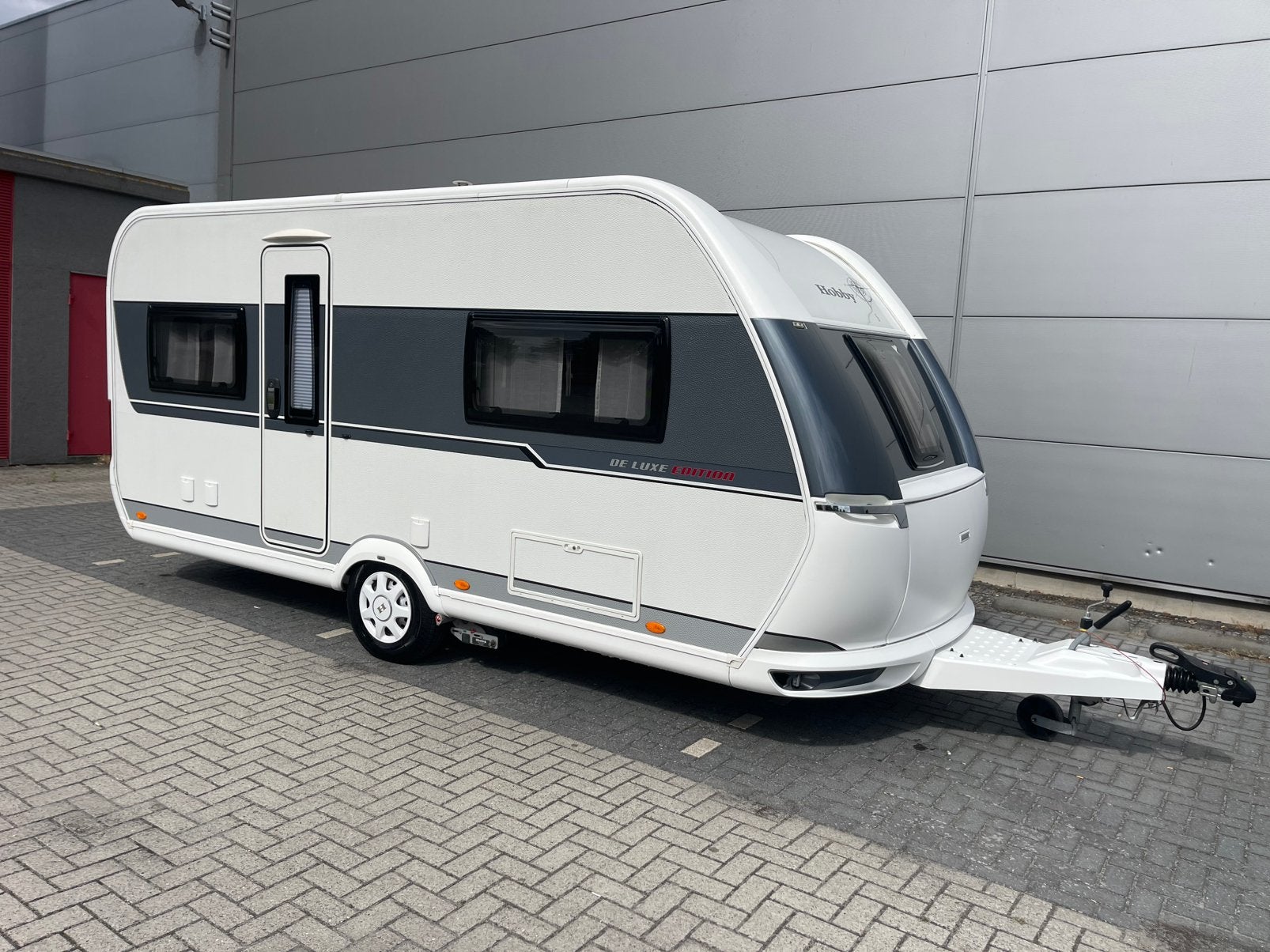 Hobby Deluxe Edition 460 UFe – Mover, Rondzit, Hobby, Frans bed, Particulier