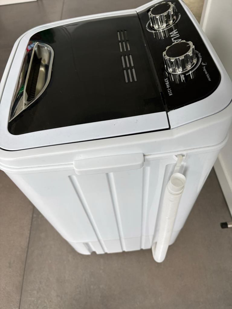 WLA camping Wasmachine - Compact en Efficiënt, Ophalen, Minder dan 1200 toeren, Minder dan 85 cm, Minder dan 4 kg