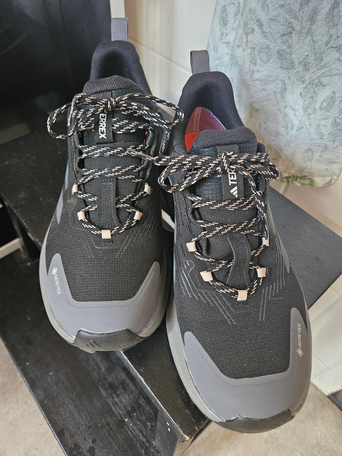 Adidas Terrex Gore-Tex 41/1/3 wandelschoenen, Ophalen of Verzenden, Nieuw
