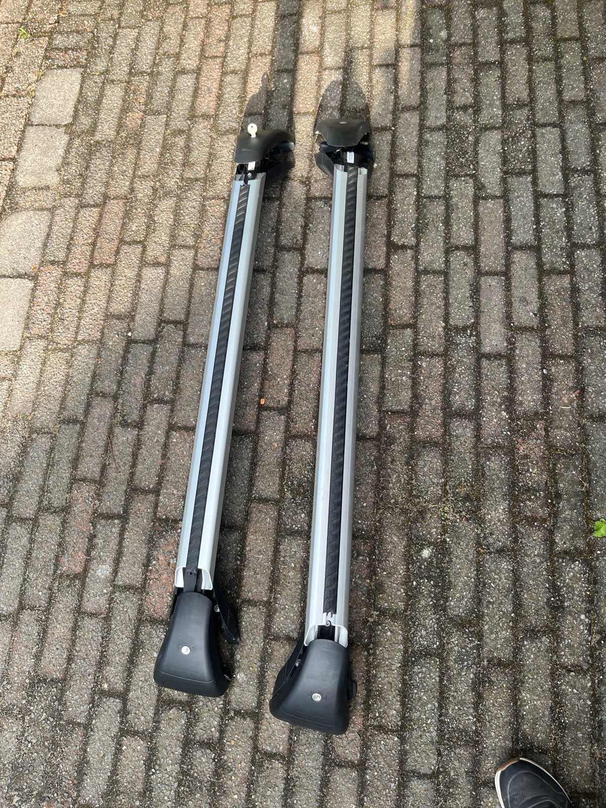 Originele Volvo dakdragers V40 V60 met momentsleutel, Ophalen, Gebruikt