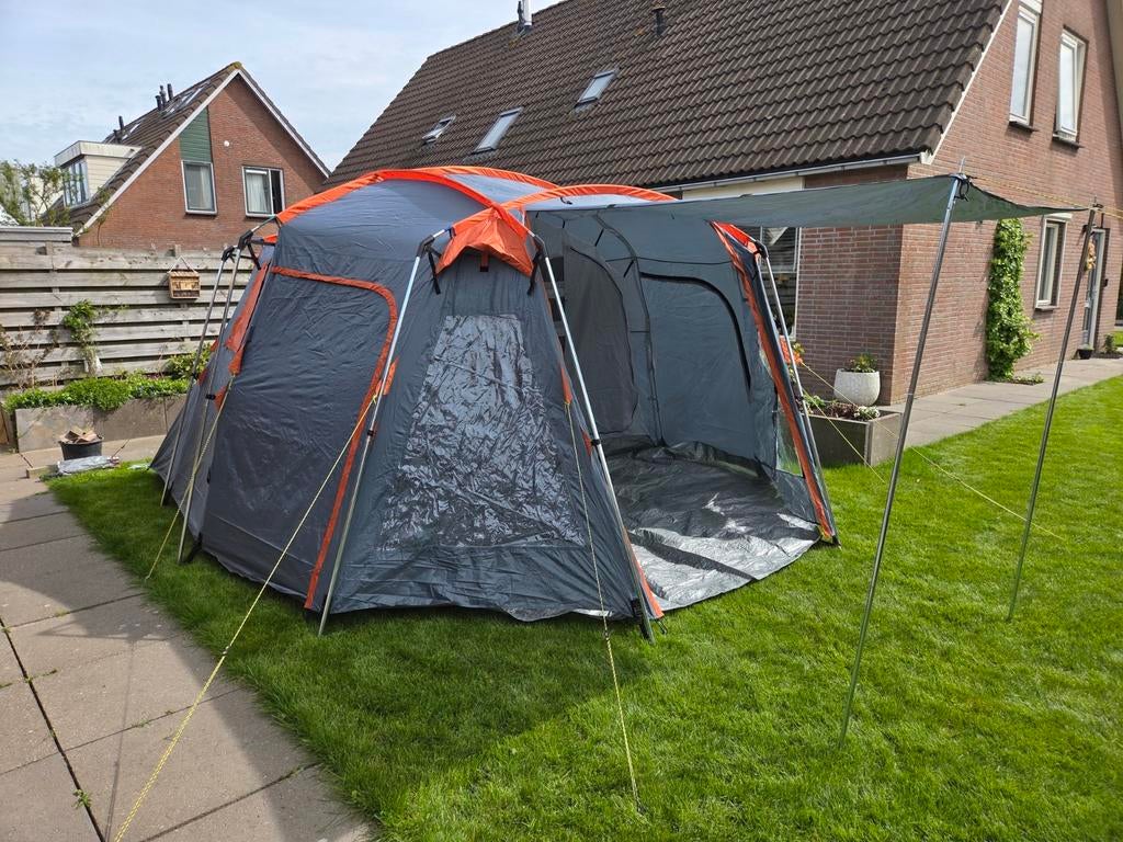 Fun Camp Royale gezinstent 4-6 personen, Ophalen, Zo goed als nieuw, Tot en met 6