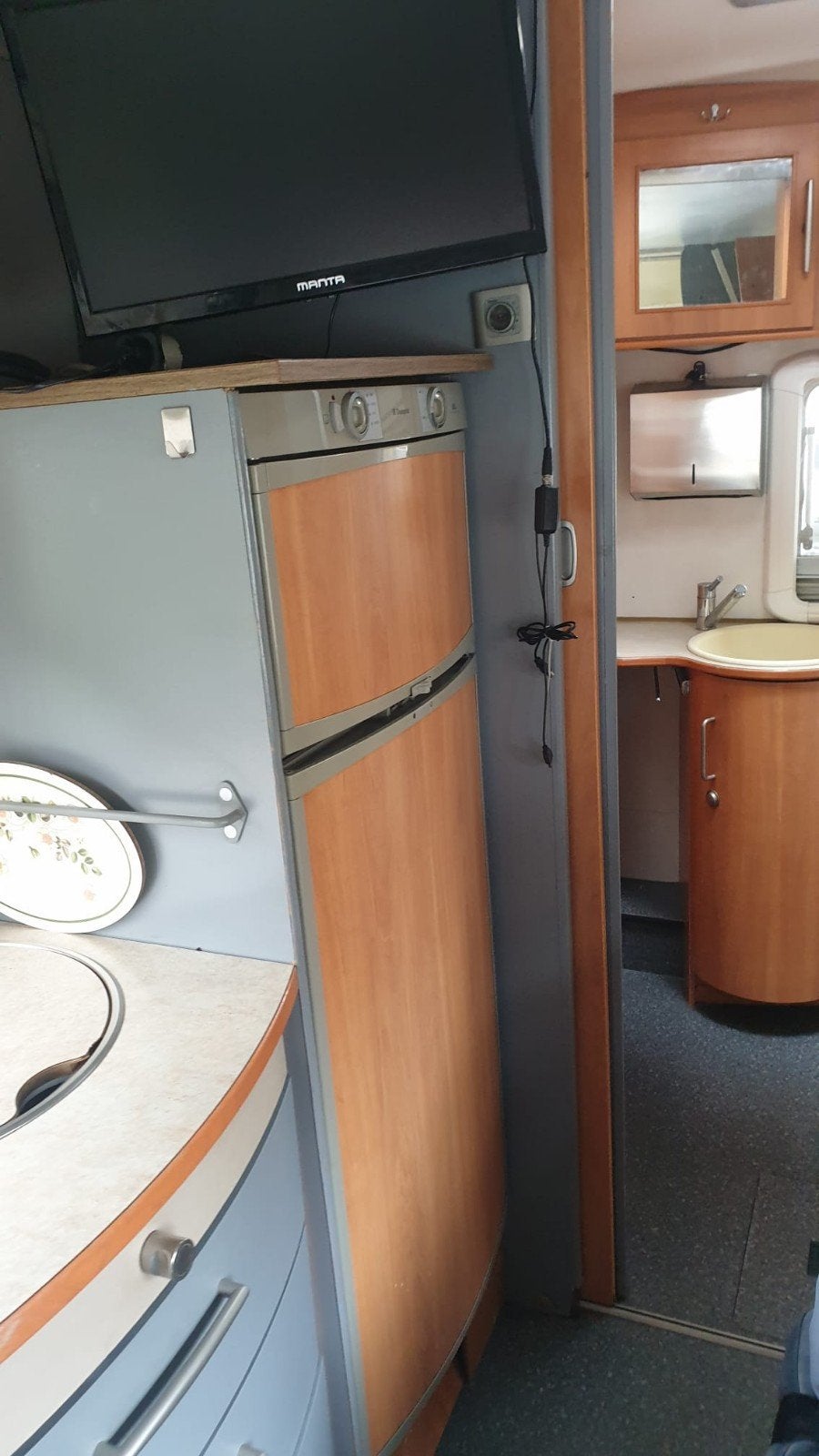 Foto 16 van Hymer B 564 Integraal Camper 2.8 JTD bouwjaar 2005