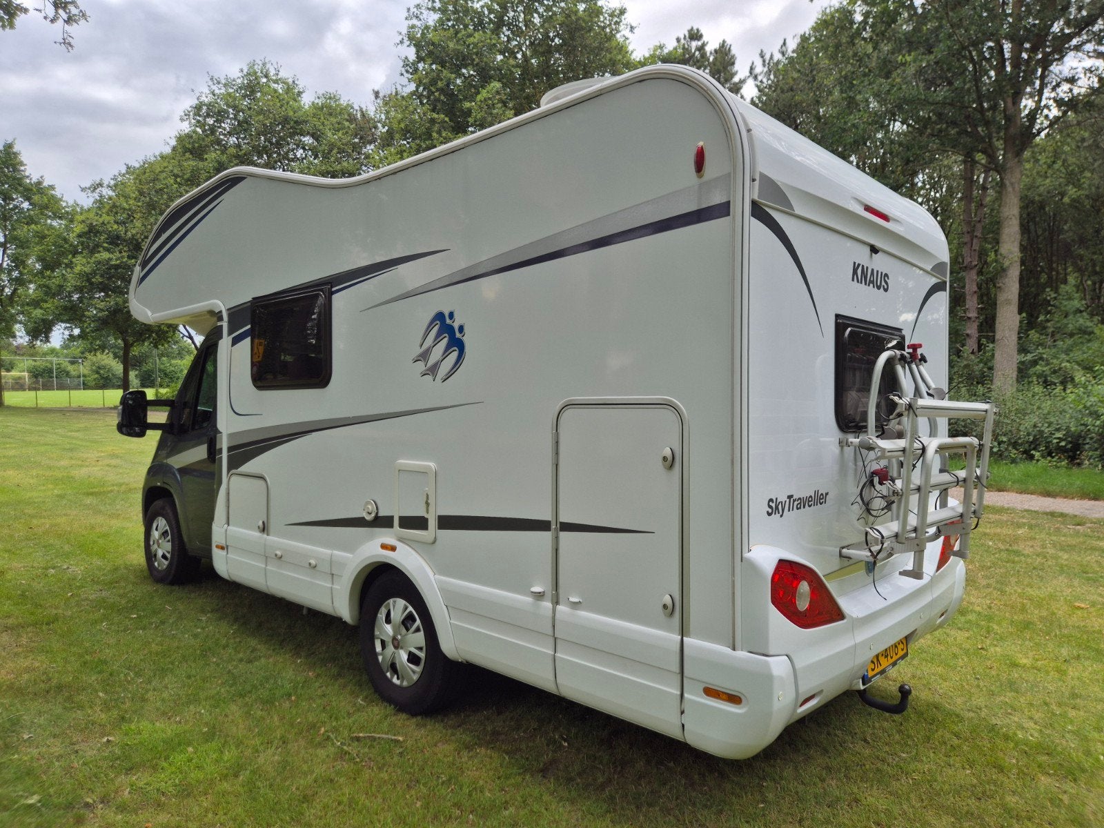 Caravans And Camping Knaus