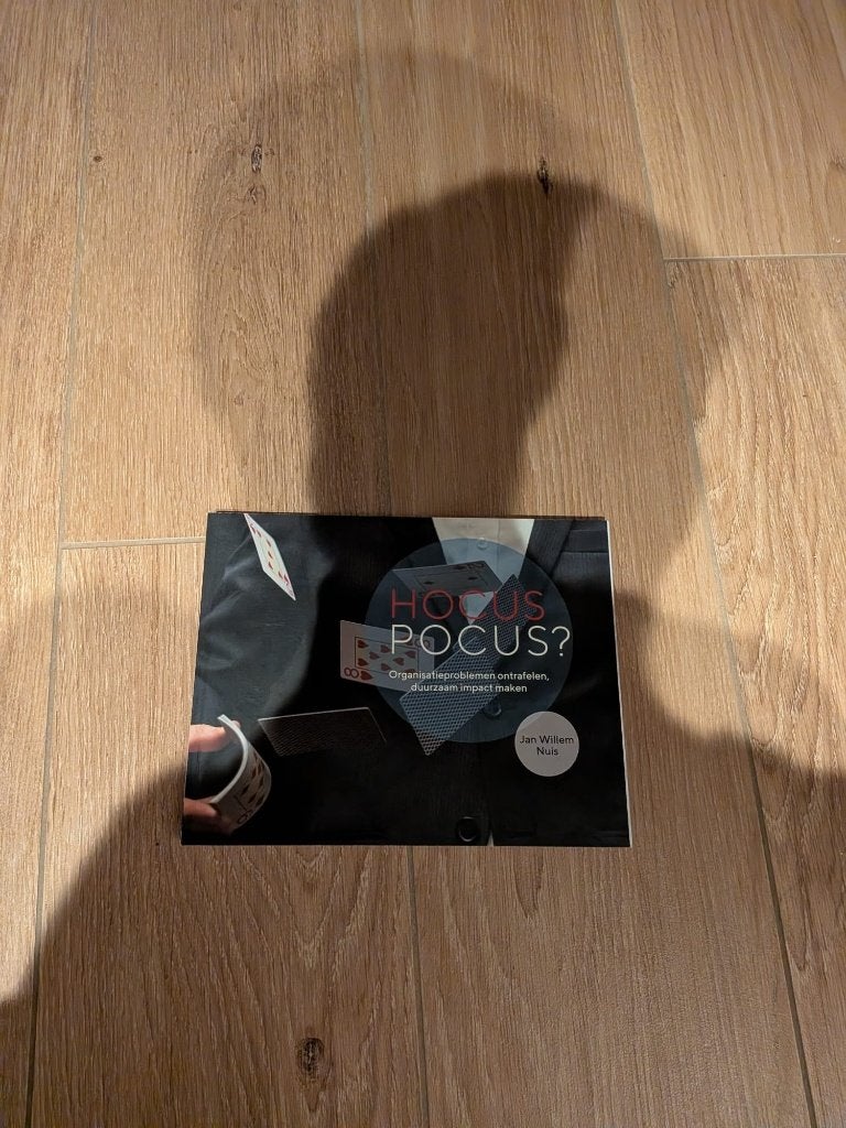 Hocus pocus? (1e druk 2025) Jan Willem Nuis Organisatiekunde, Ophalen of Verzenden, Beta, Zo goed als nieuw, HBO