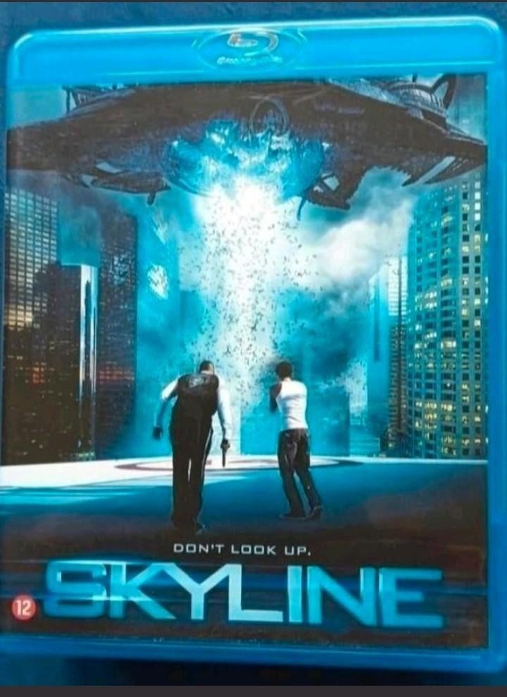 Skyline bluray NL ondertiteld, Cd's en Dvd's, Blu-ray, Ophalen of Verzenden, Zo goed als nieuw, Actie