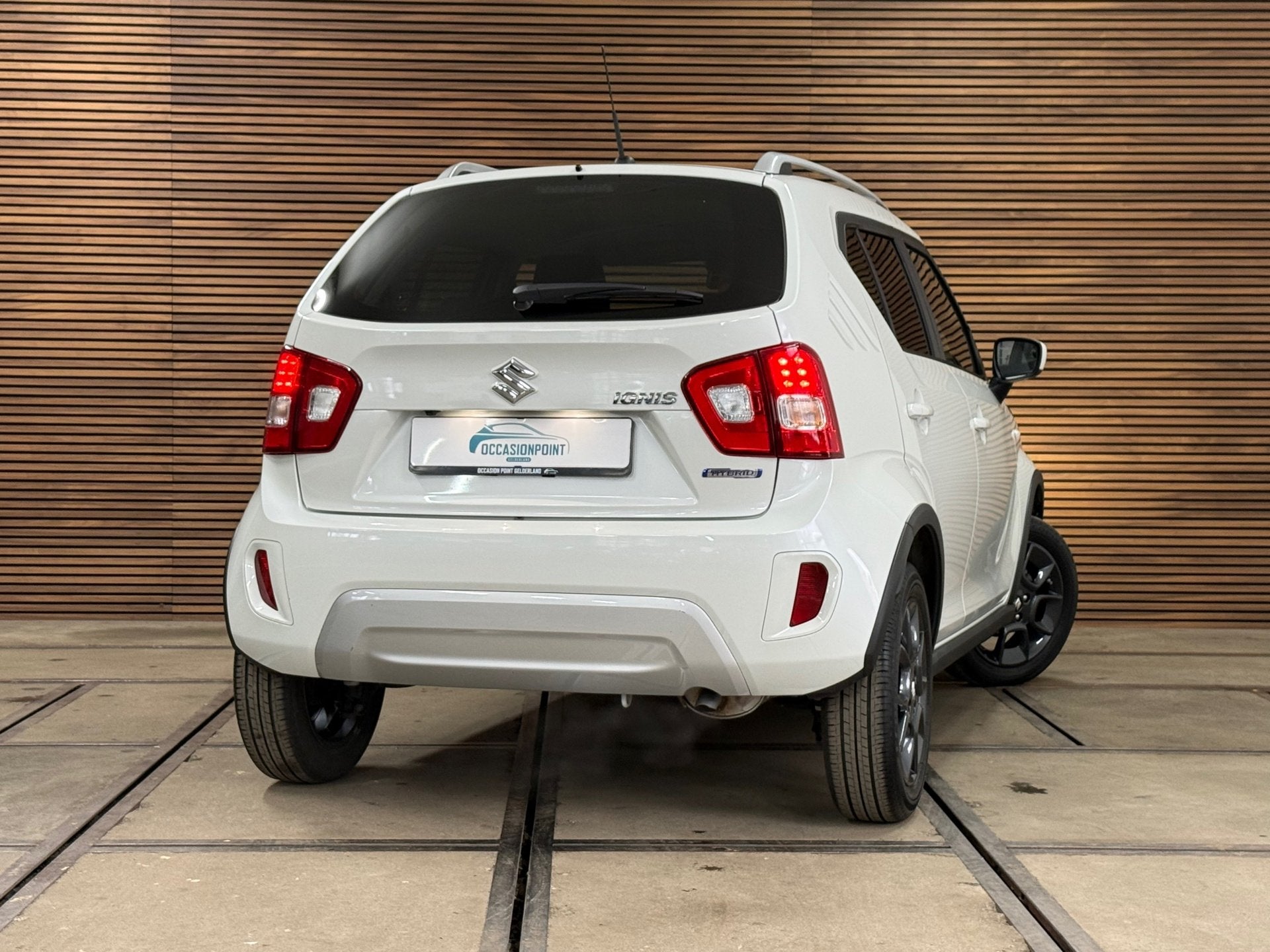 Suzuki Ignis 1.2 Smart Hybrid Select Automaat | Camera | Sto, Stof, Gebruikt, Zwart, 4 cilinders