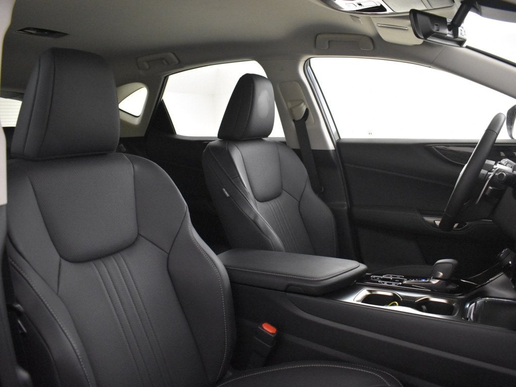 Lexus NX 450h+ AWD Luxury Line | Trekhaak | Blindspot | El., Automaat, Gebruikt, 4 cilinders, Zwart