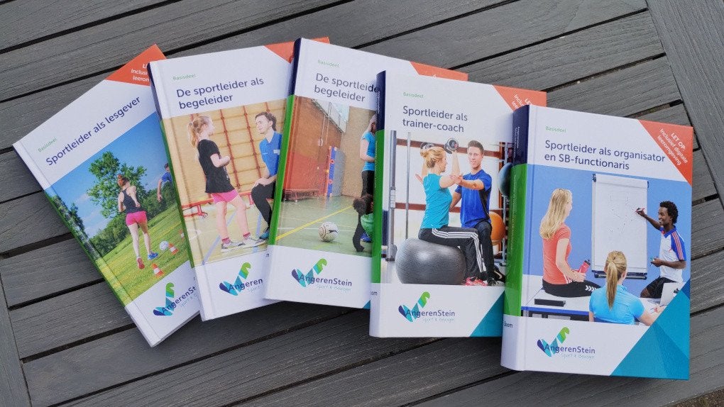 Sportleider boeken CIOS, Ophalen, Zo goed als nieuw, Overige niveaus, Overige vakken