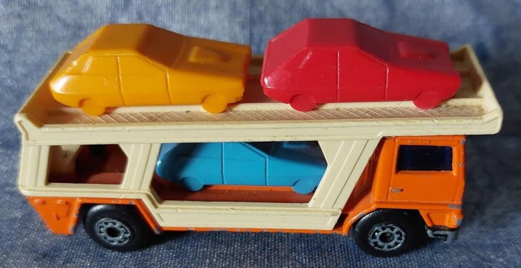 Matchbox autotransporter no. 11 1976 [5908]  [HoMoOv], Ophalen of Verzenden, Gebruikt, Bus of Vrachtwagen