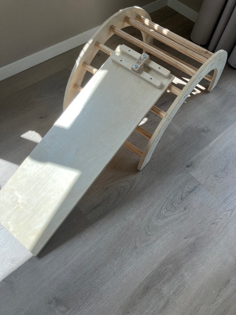 Houten peuterglijbaan, Ophalen, Zo goed als nieuw, Glijbaan
