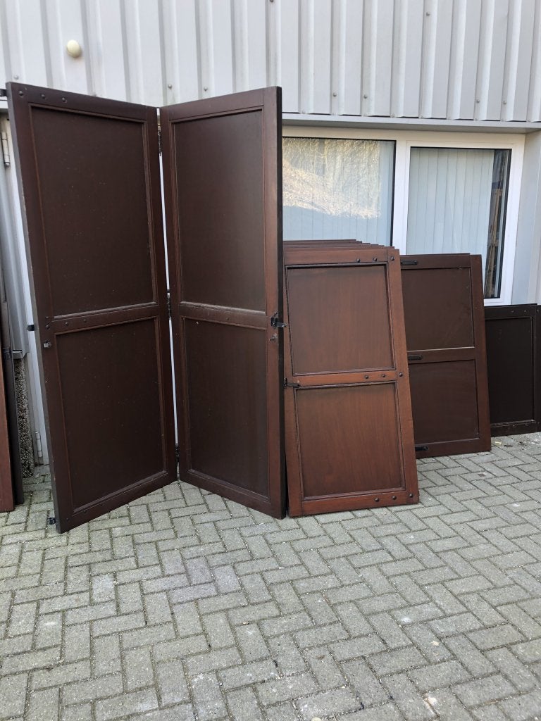 Set van 21 massief meranti raamluiken, Doe-het-zelf en Verbouw, Deuren en Horren, Zo goed als nieuw, Overige typen, Hout