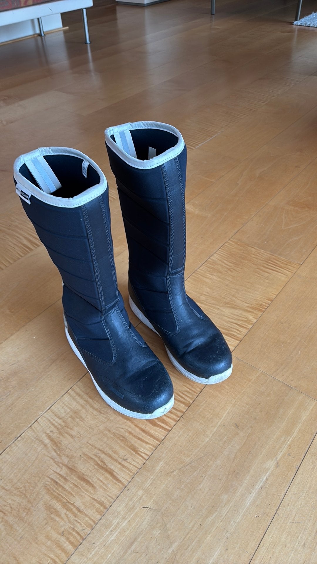 Helly Hansen zeillaarzen mt 44, Watersport en Boten, Ophalen of Verzenden, Gebruikt, Heer, Overige typen