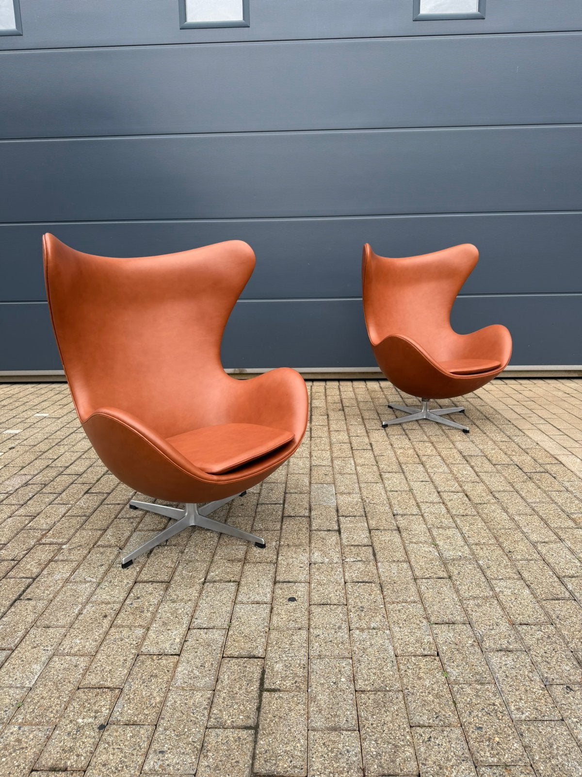 2x 1960’s Fritz Hansen Egg Chair Cognac leder NIEUWstaat!, Ophalen of Verzenden, Cassina togo elda sede b&b italia knoll vitra edra artifort cor