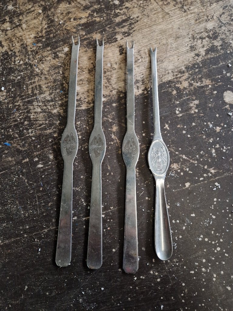 4 kreeften vorkjes, Huis en Inrichting, Keuken | Bestek, Gebruikt, Los bestek, Ophalen of Verzenden, Rvs of Chroom