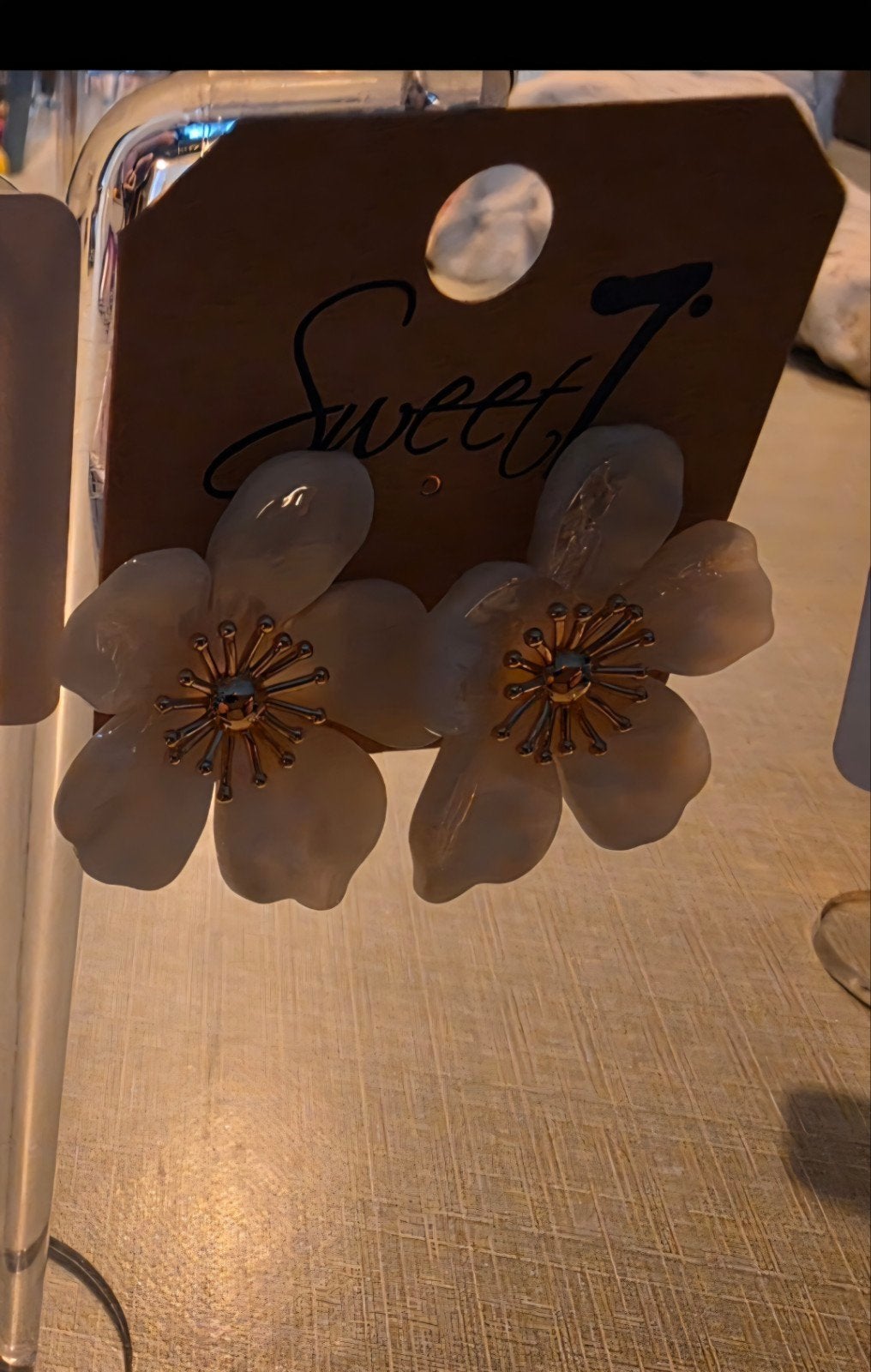Nieuwe bloem oorbellen - Sweet J, Overige materialen, Wit, Onbekend, Nieuw