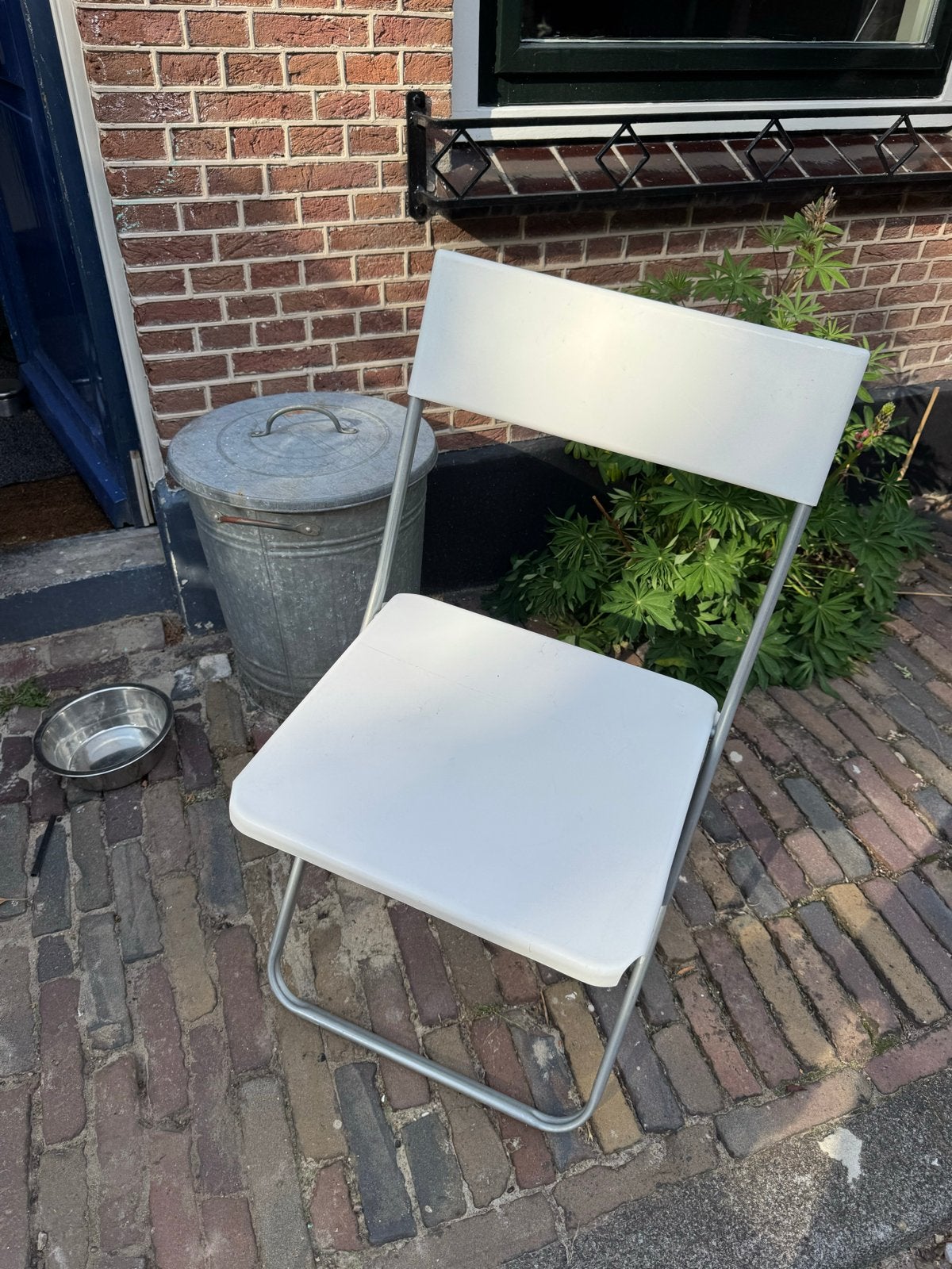 3x IKEA Jeff klapstoel - Wit, handig en compact, Ophalen, Kunststof, Gebruikt, Drie
