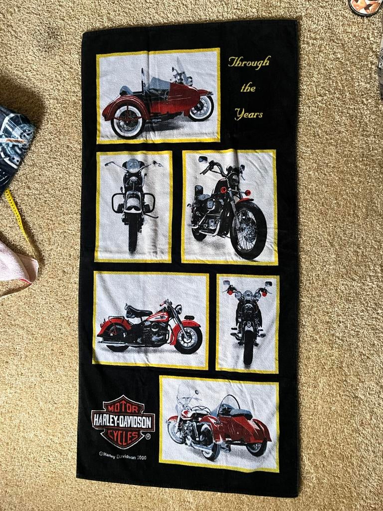Vintage Harley davidson handdoek/badlaken 70x145 origineel, Verzamelen, Automerken, Motoren en Formule 1, Ophalen of Verzenden