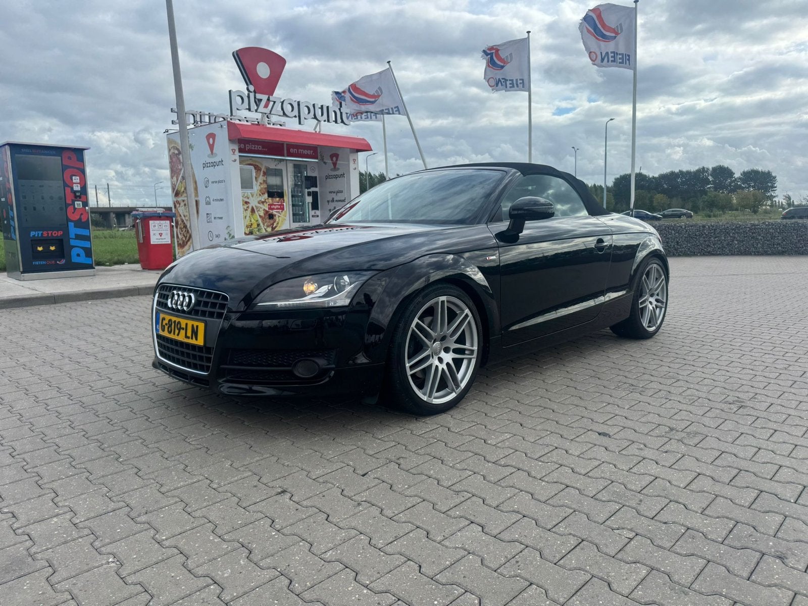 Audi TT 2.0 TFSI Roadster 270pk, Auto's, Audi, TT, 4 cilinders, Zwart, USB