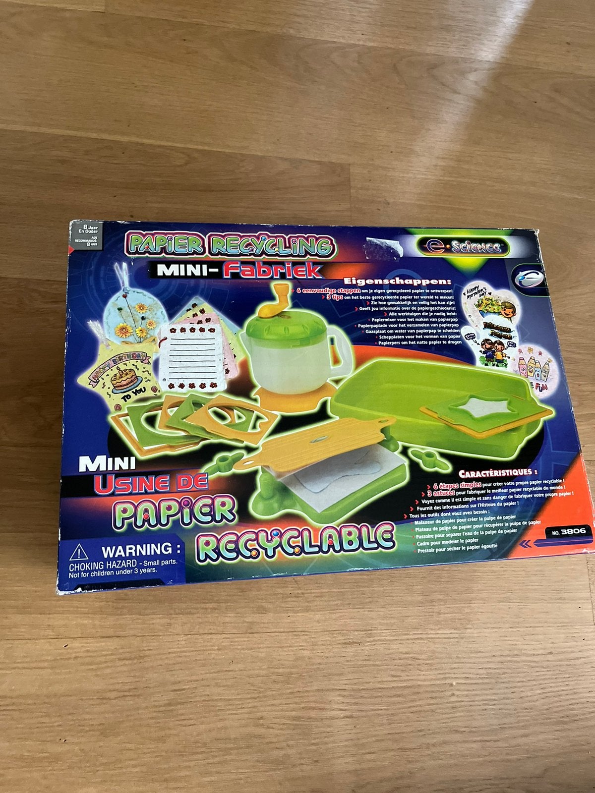 Papier recycling fabriek, Ophalen of Verzenden, Gebruikt, Jongen of Meisje