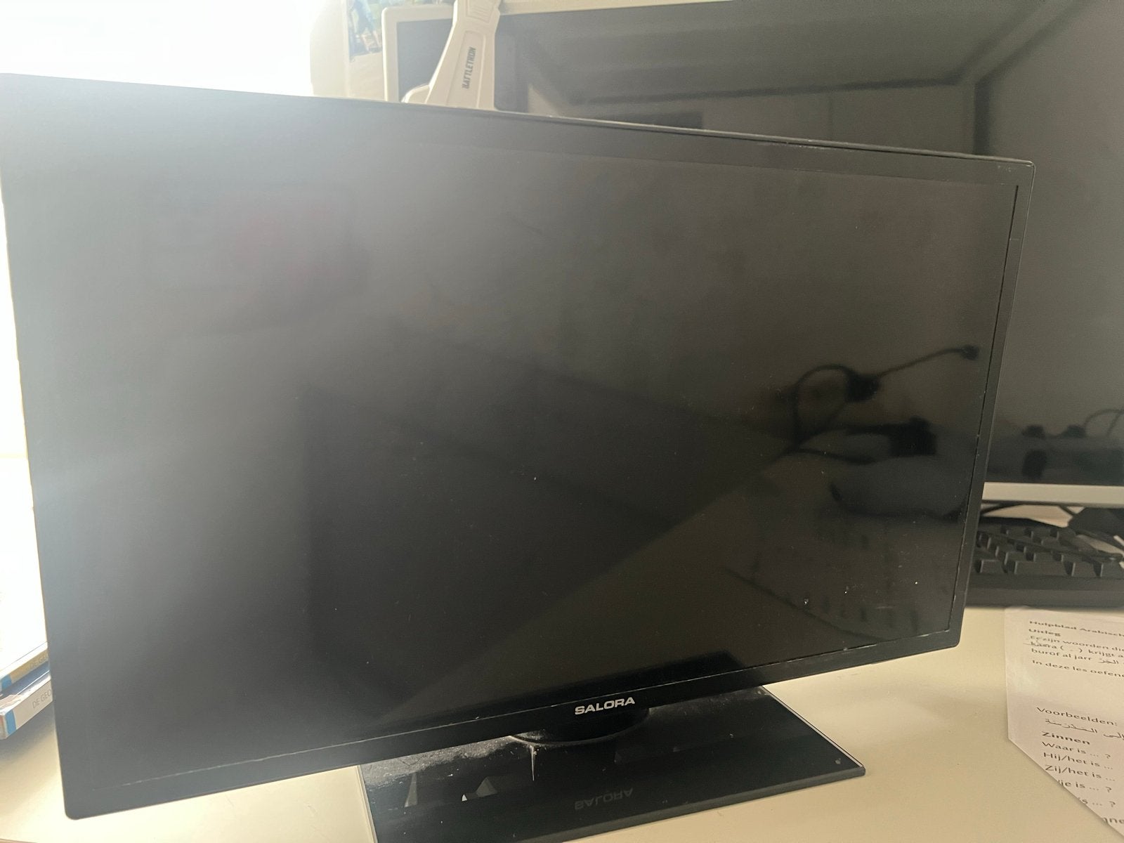 Salora 19" LED TV met ingebouwde DVD-speler en afstandsbedie, 50 Hz, HD Ready (720p), 40 tot 60 cm, Ophalen