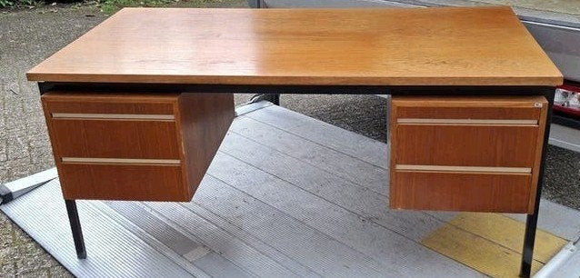 Vintage Eeka bureau met lades - Teak look, Gebruikt, Hout, Ophalen of Verzenden, Overige merken