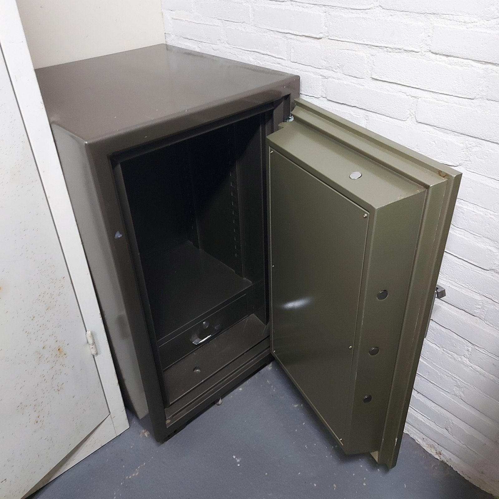 Polifer kluis/brandkast, Ophalen, Gebruikt, Brandkast