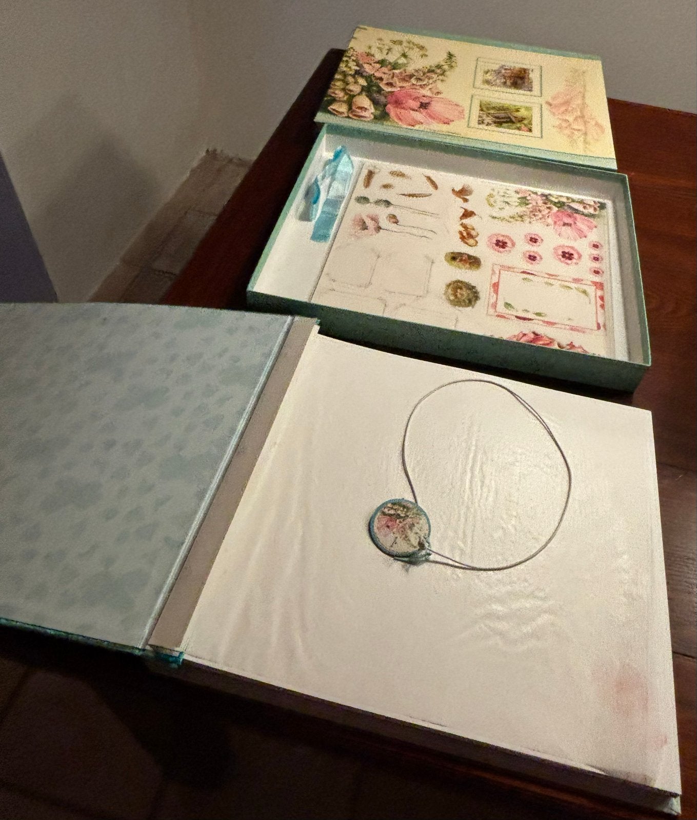 Hallmark Marjolein Bastin Scrapbook Album met Decoraties, Ophalen of Verzenden, Zo goed als nieuw, Album of Boek, Overige merken