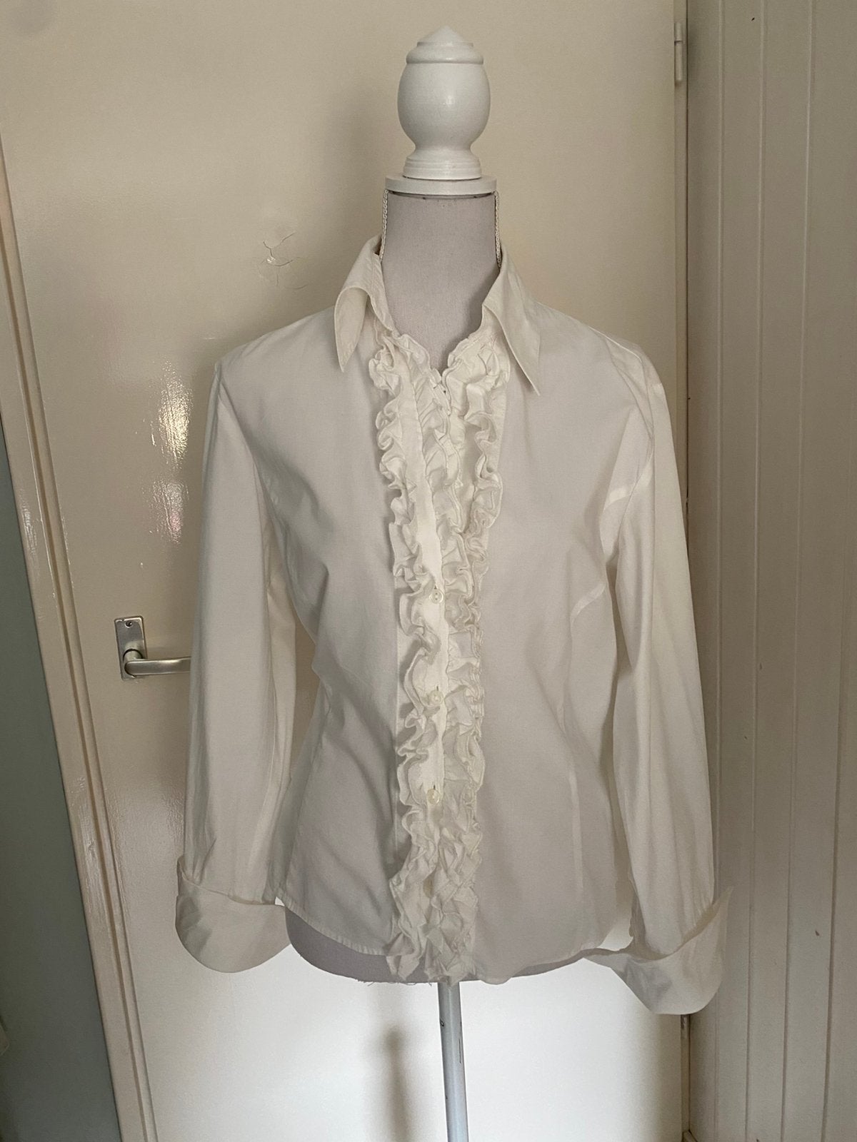 Witte blouse met roezel maat 44, Verzenden, Zo goed als nieuw, Maat 42/44 (L), Wit