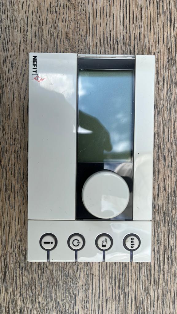 Nefit moduLine 400 thermostaat, Ophalen of Verzenden, Zo goed als nieuw
