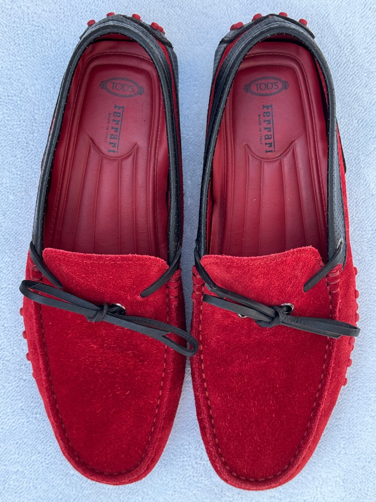 Zeldzame Tod's Ferrari Loafers - Nieuwstaat met Dustbag, Kleding | Heren, Ophalen of Verzenden, Zo goed als nieuw, Overige kleuren