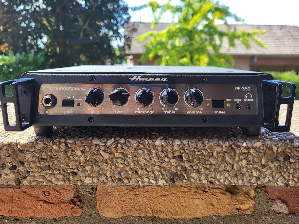 Ampeg PF-350 Portaflex bass top, Muziek en Instrumenten, Versterkers | Bas en Gitaar, Zo goed als nieuw, Basgitaar, 100 watt of meer