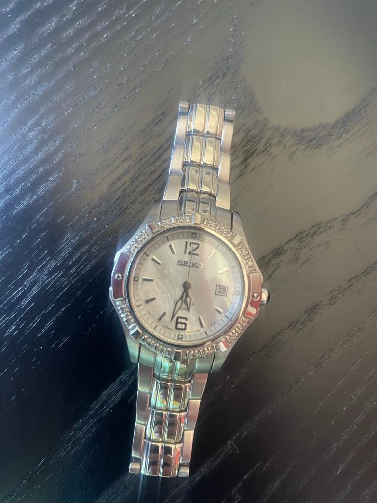 Seiko Dameshorloge met Strass en Stalen Band, Sieraden, Tassen en Uiterlijk, Horloges | Dames, Seiko, Gebruikt, Staal, Polshorloge