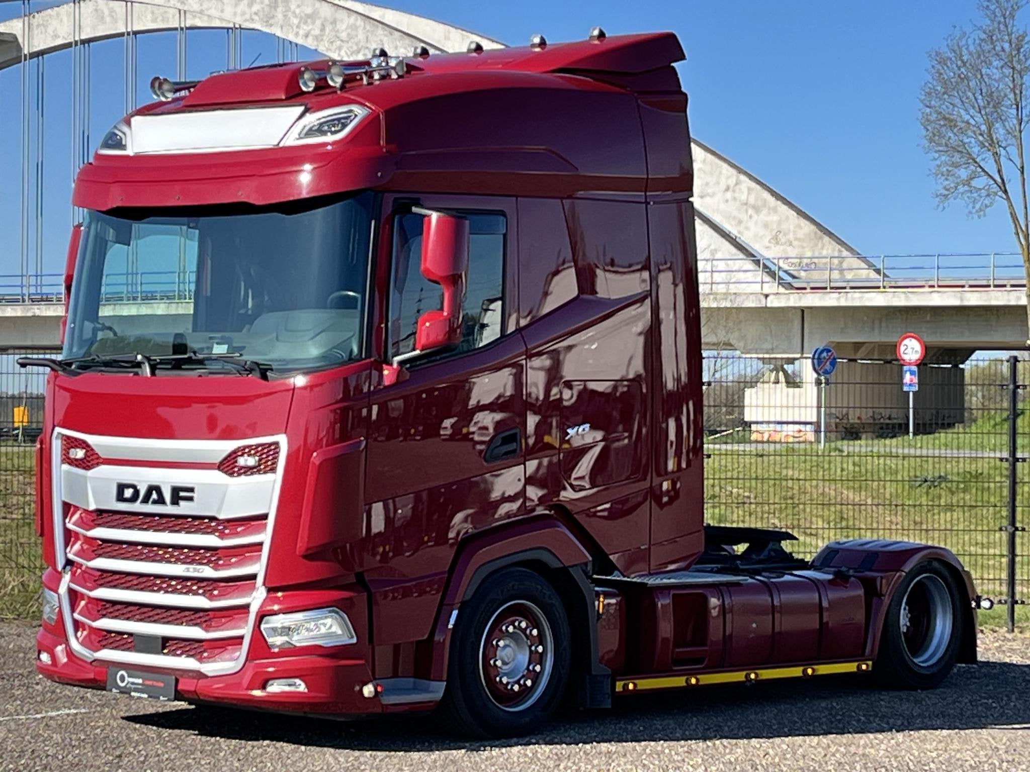 DAF XG 530 | Lowdeck | Intarder | Standairco, Auto's, Automaat, Stof, Euro 6, Bedrijf