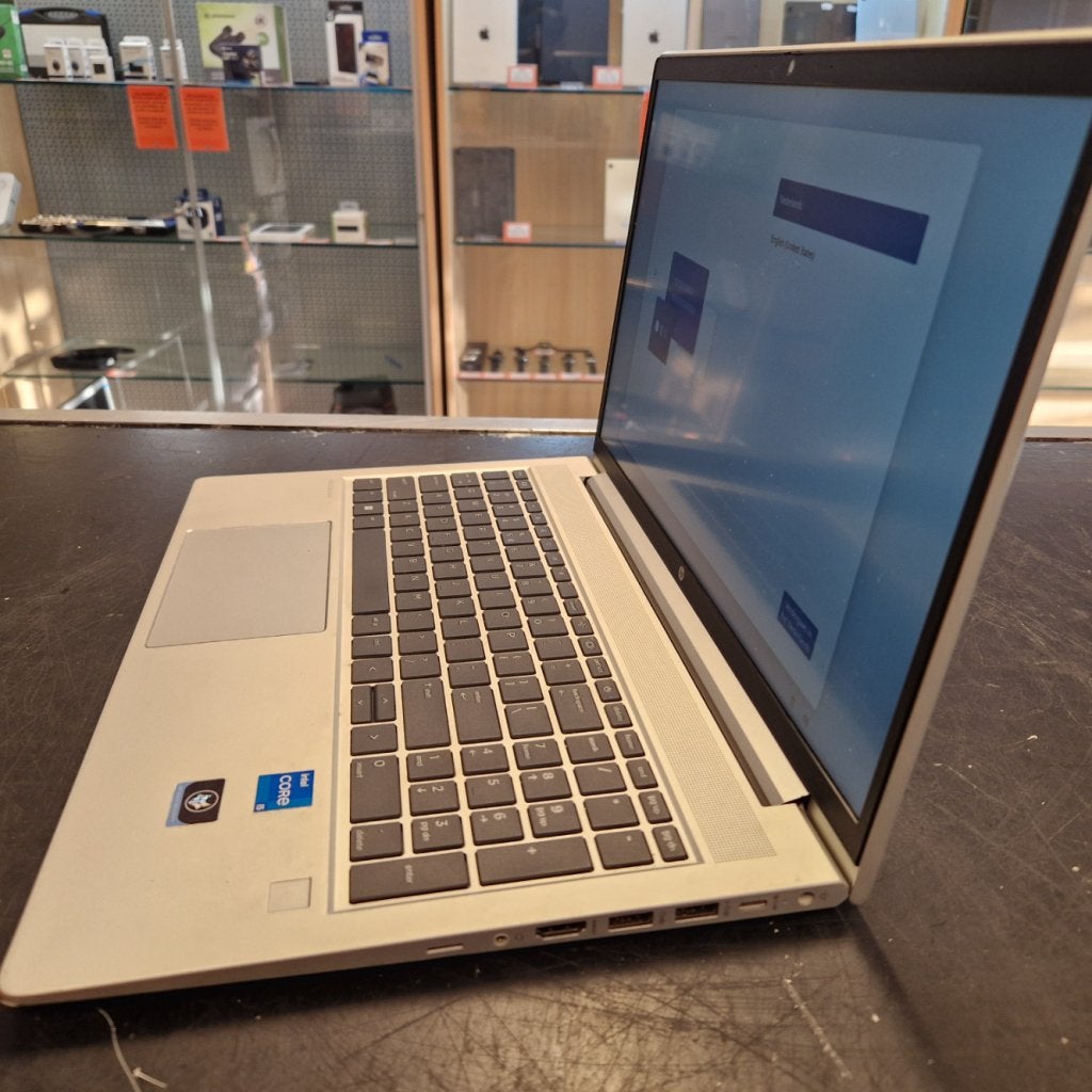 HP Probook 450 G9 Intel Core i5-1235U 8GB 256GB SSD - In Net, HP, Zo goed als nieuw, Support@hp.com, 1501 Page Mill Road
Palo Alto, CA 94304
USA