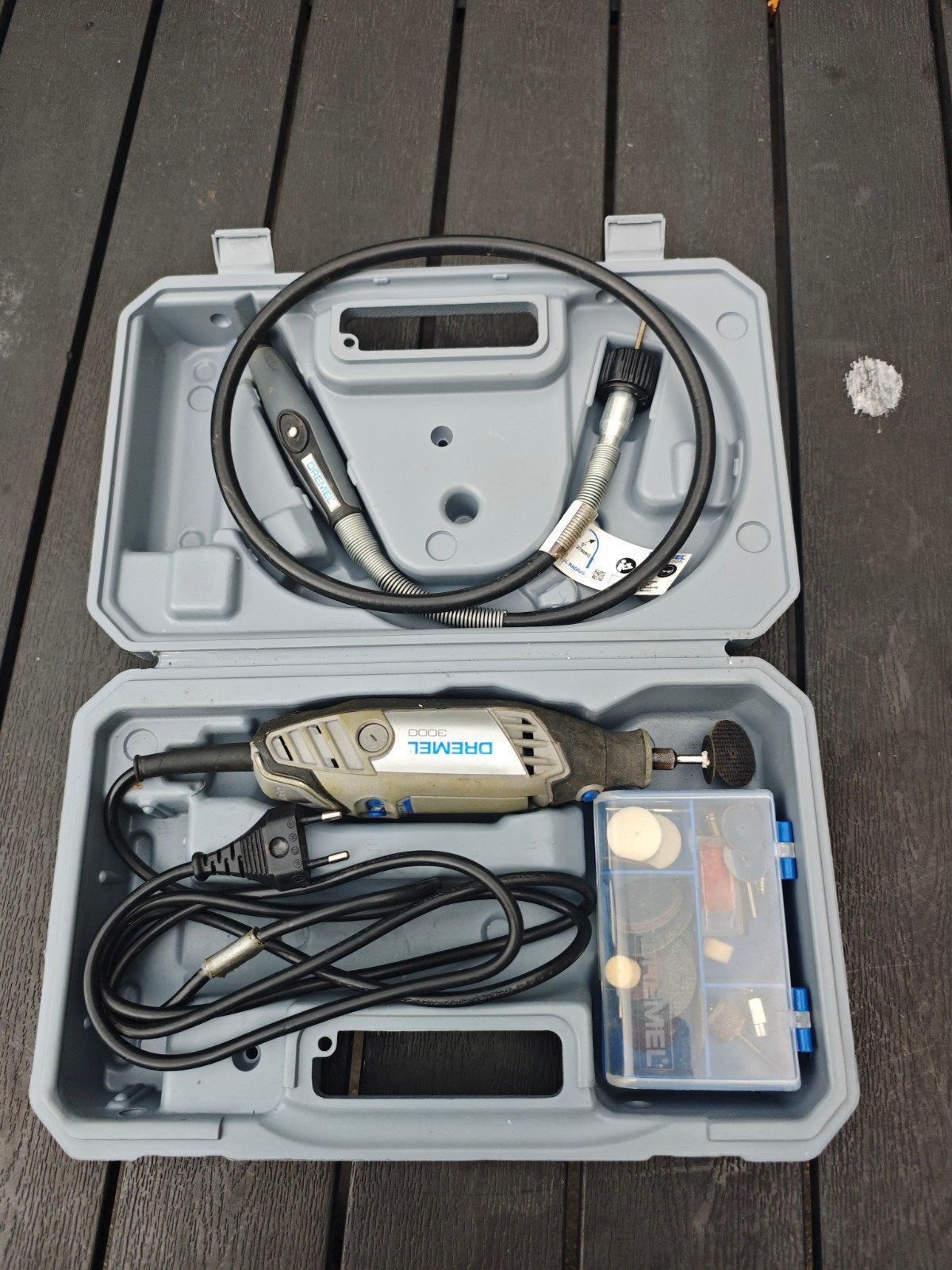 dremel 3000 compleet werkt goed ophalen Nijmegen Dukenburg, Doe-het-zelf en Verbouw, Gereedschap | Freesmachines, Ophalen of Verzenden