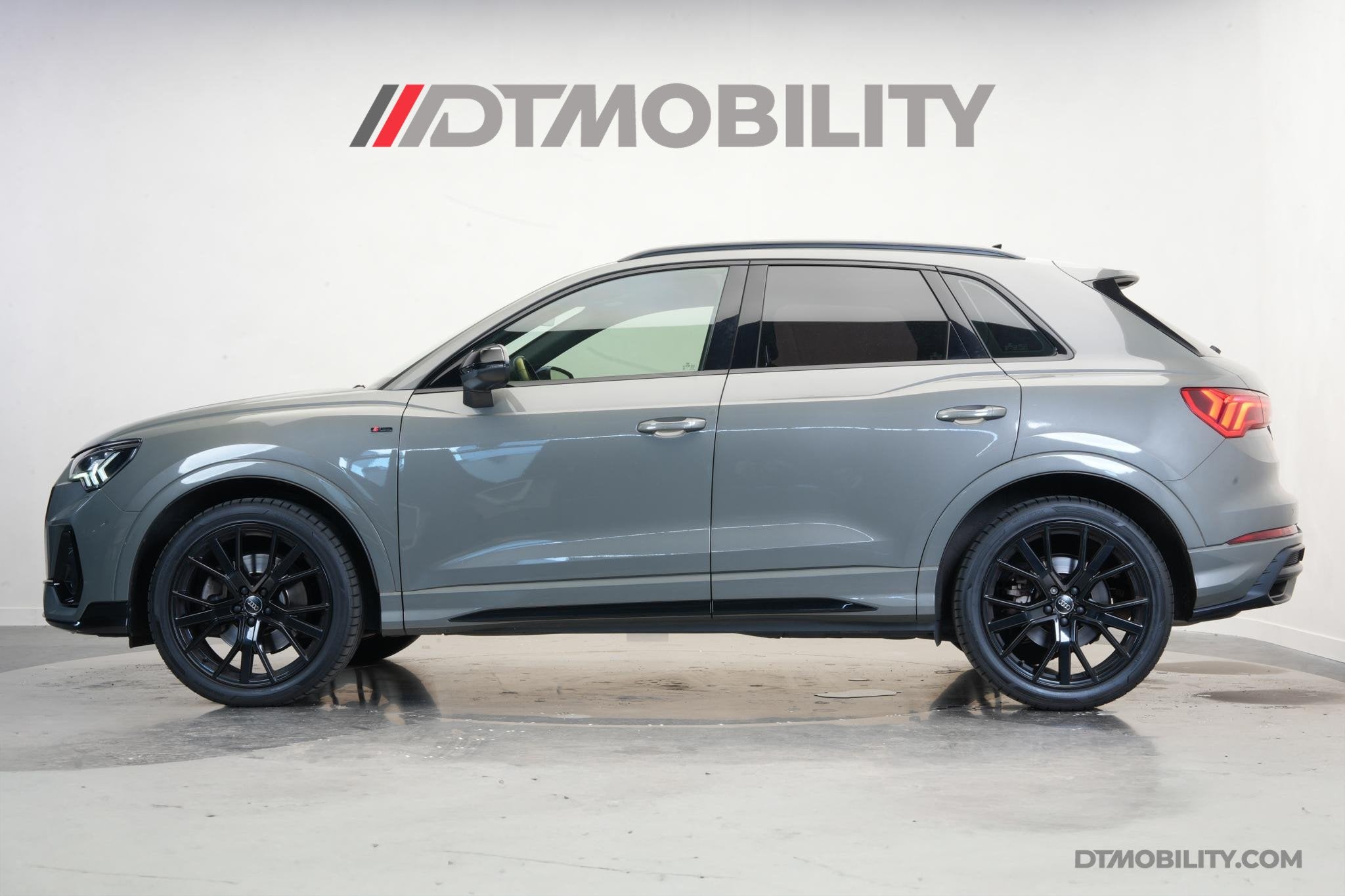 Audi Q3 45TFSI Quattro S-Line Edition One | Bang & Olufsen |, Auto's, Automaat, Gebruikt, 1984 cc, Leder en Stof