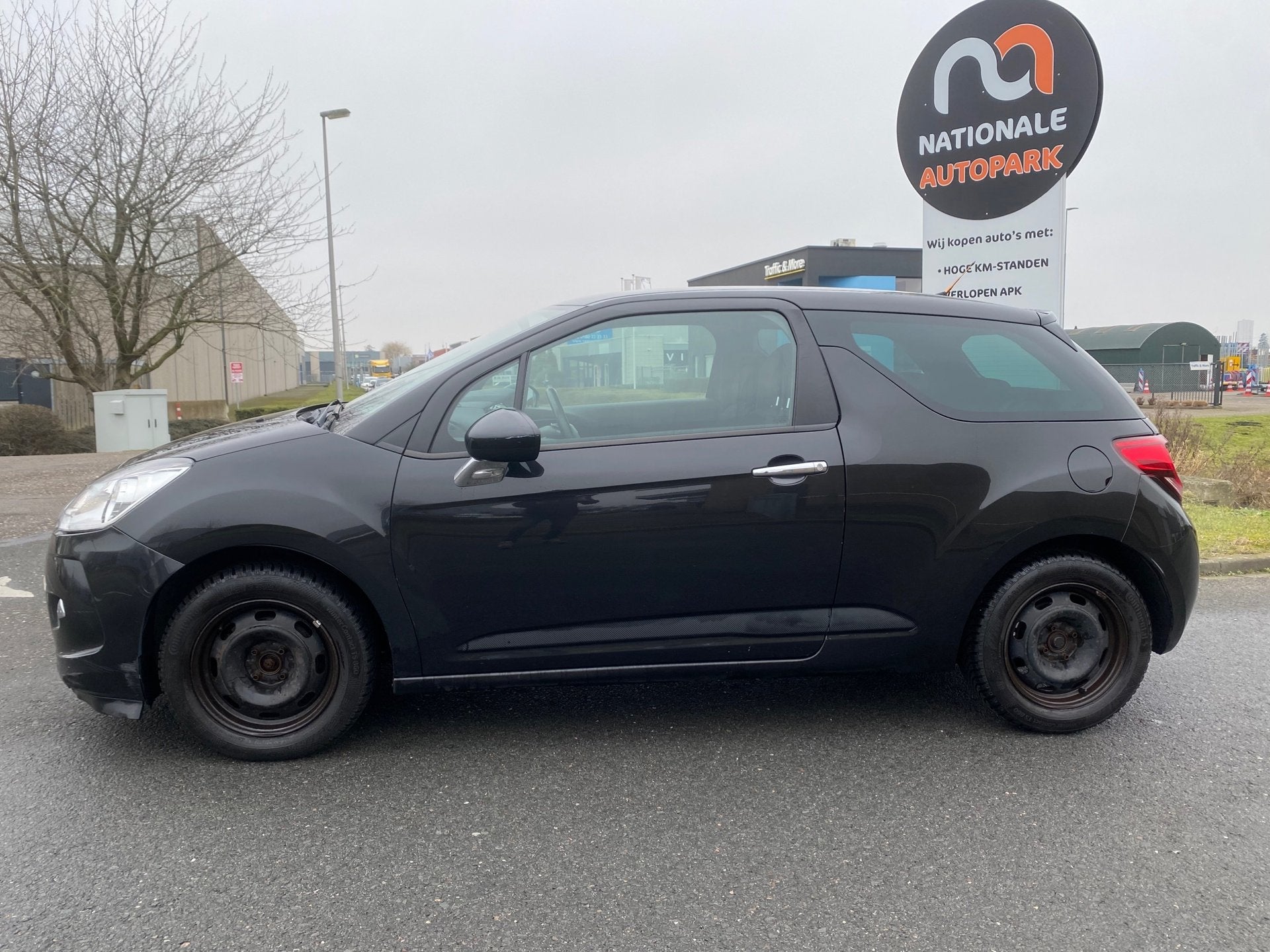 Citroen DS3 2011 * 1.6 e-HDi So Chic * APK ! TOP CAR, Auto's, Citroën, Voorwielaandrijving, Euro 5, 28 km/l, Gebruikt
