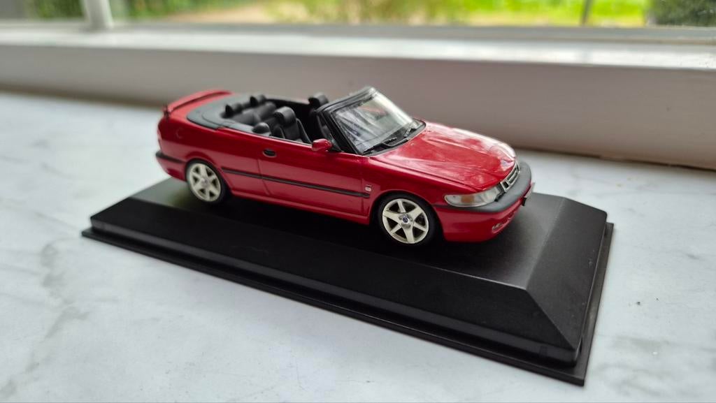 VERKOCHT Saab 9-3 Aero Cabriolet   Schaalmodel Rood, Ophalen of Verzenden, Auto, Overige merken