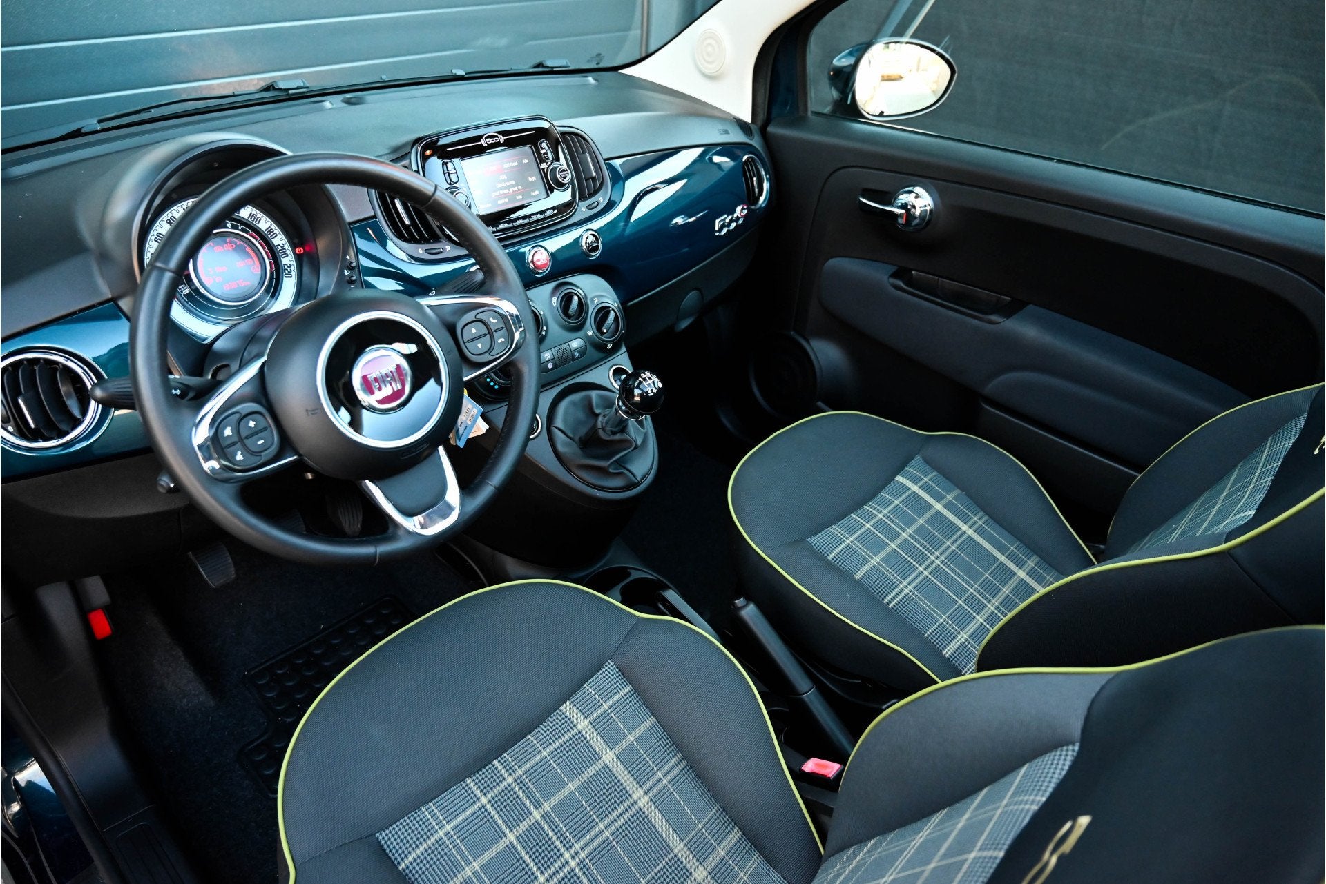 Fiat 500C 0.9 TwinAir Turbo Lounge, Gebruikt, Cabriolet, Leder en Stof, Origineel Nederlands