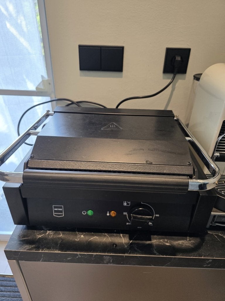 METRO PROFESSIONAL Contactgrill 3000W Single GPG1201B, Ophalen of Verzenden, Zo goed als nieuw