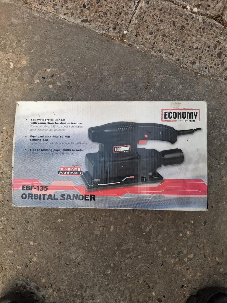 Economy EBF-135 Vlakschuurmachine 135W, Ophalen, Zo goed als nieuw, Minder dan 600 watt, Vlakschuurmachine