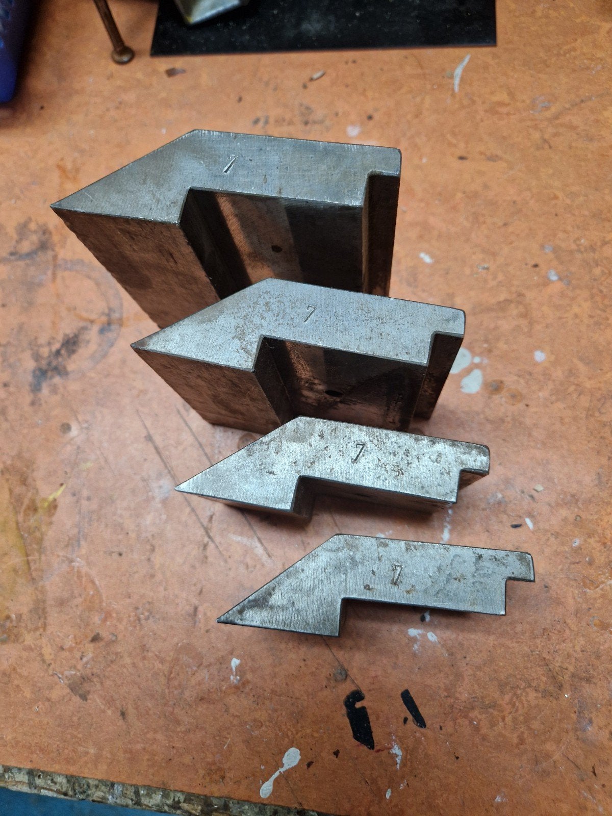 Set van 4 metalen vingers voor een zetbank?, Ophalen, Gebruikt, Overige typen