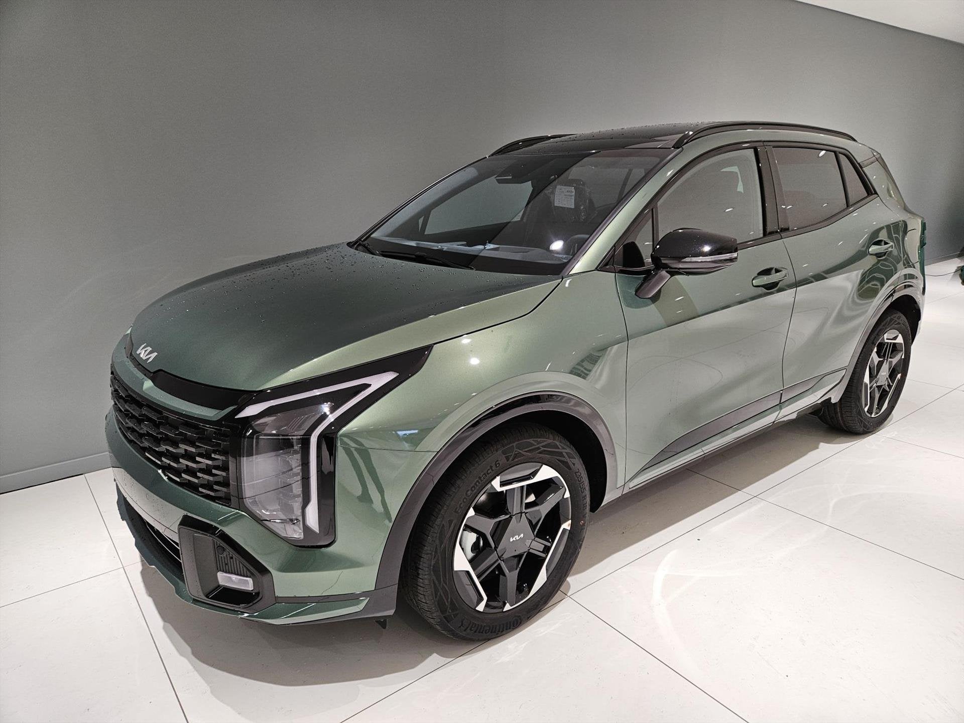 Kia Sportage 1.6 T-GDi 239pk Hybrid AT6 GT-Line, Auto's, Dealer onderhouden, Gebruikt, 4 cilinders, Automatische klimaatregeling