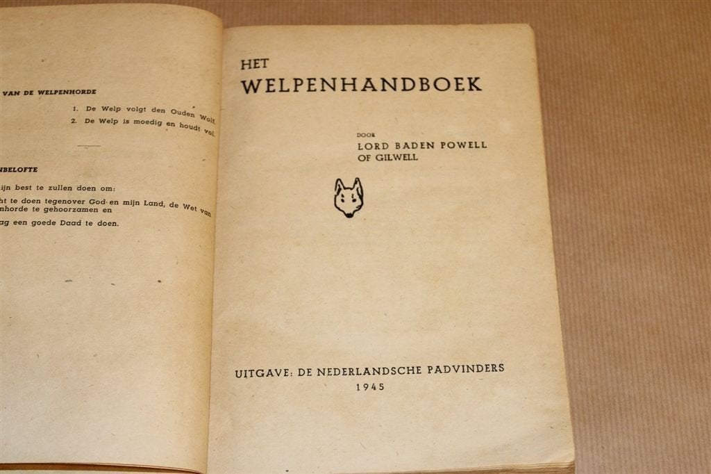 Het Welpenhandboek 1945 — Baden-Powell — Padvinderij, Gebruikt, -, -, Ophalen of Verzenden