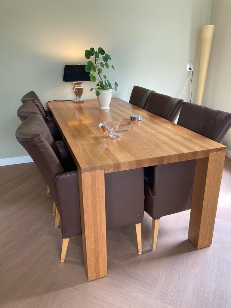 Massief eiken eetkamertafel, Ophalen, Zo goed als nieuw